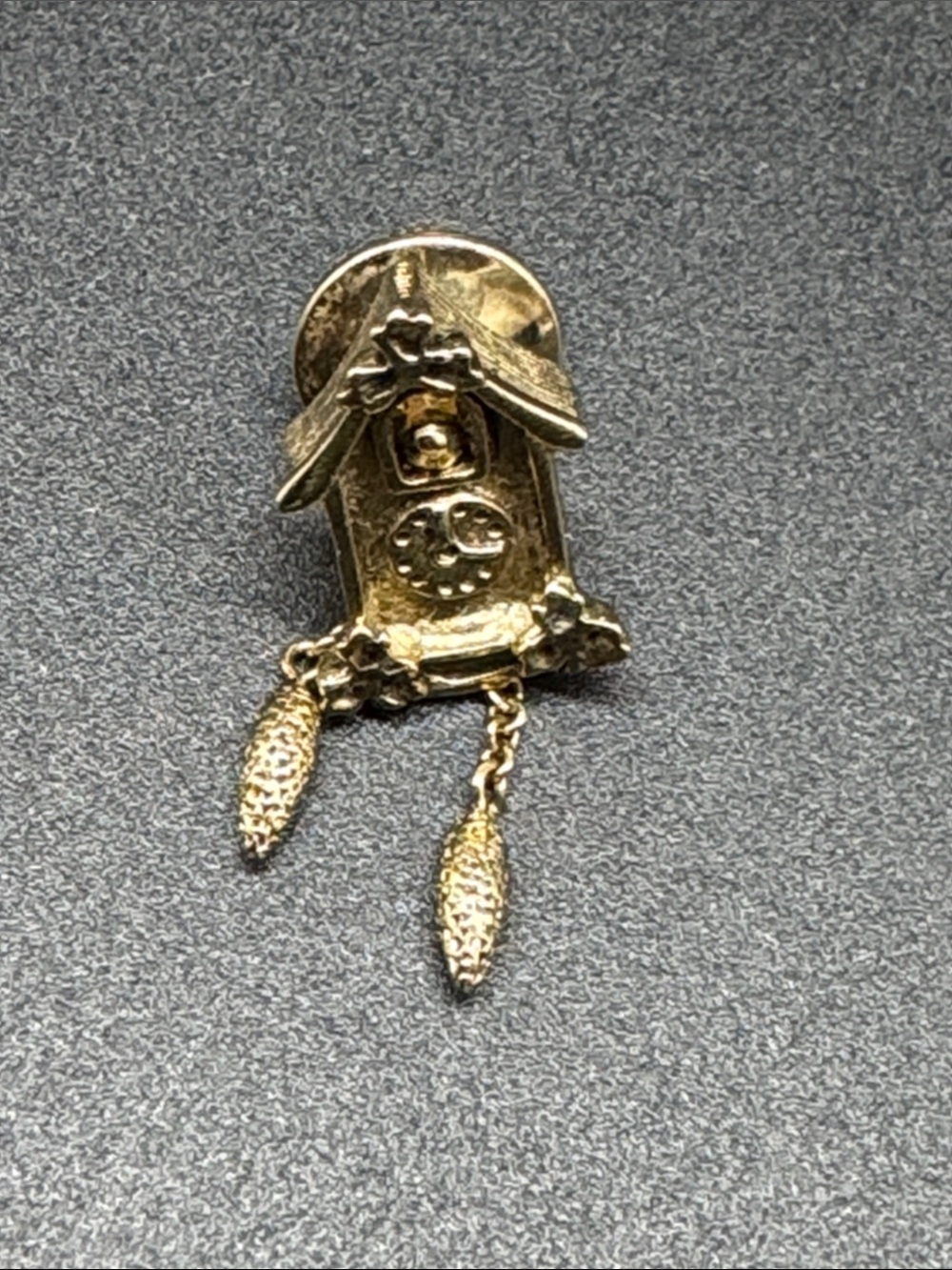 Avon Gold-Tone Cuckoo Clock Lapel Pin / Tie Tack